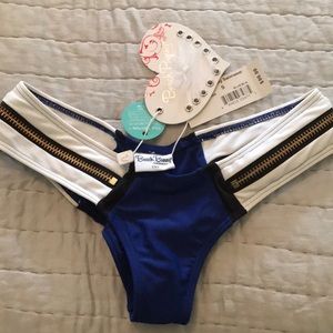 Beach bunny small bottoms